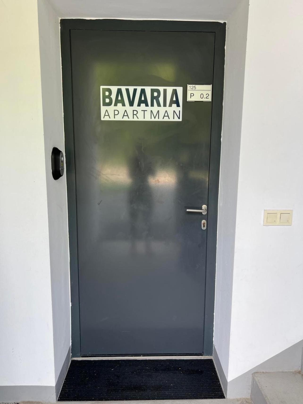 Bavaria Club Apartman Balatonlelle Esterno foto