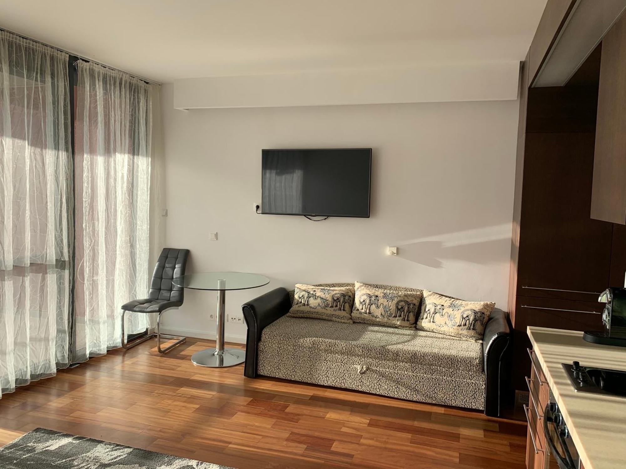 Bavaria Club Apartman Balatonlelle Esterno foto