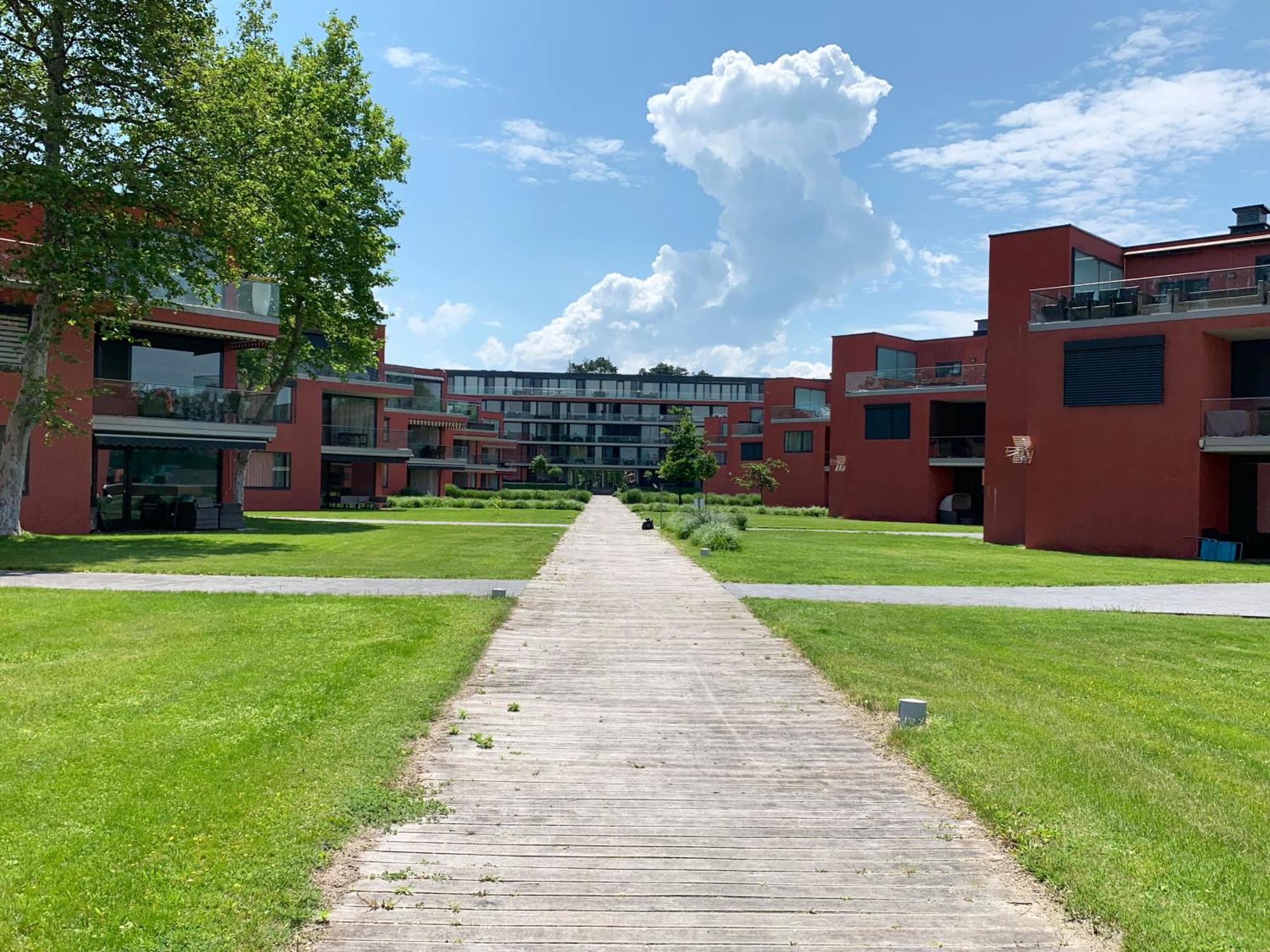 Bavaria Club Apartman Balatonlelle Esterno foto